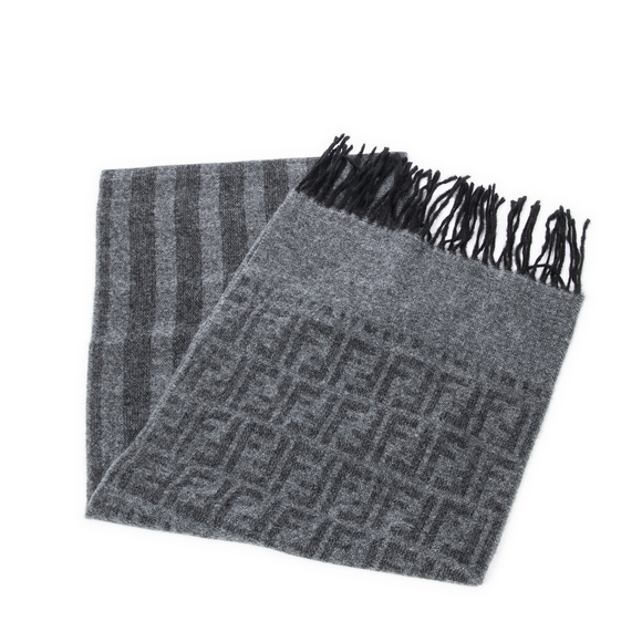 Fendi Monogram Wool Muffler - Picture 2 of 5